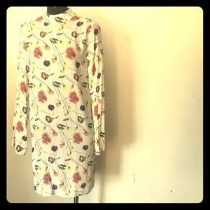 Floral Keyhole back Long Sleeve Mini Dress NWT